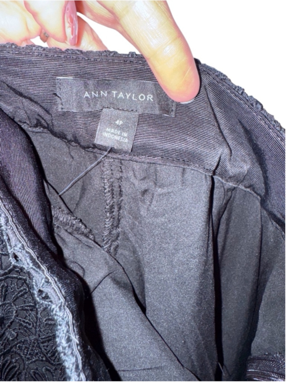 Women's Ann Taylor Black Lace Pants Size 4P - Picture 4 of 5